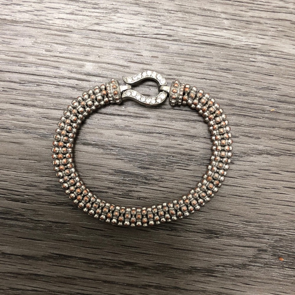 Beautiful Silver Beaded Bracelet with Sparkly Horseshoe